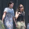Demi Moore a reçu la visite de ses filles Rumer, Scout LaRue et Tallulah Willis lors de la Fête des mères à Pasadena, le 11 mai 2014. 