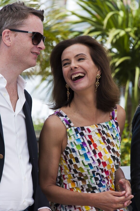 Nicolas Winding Refn et Carole Bouquet  lors du photocall du jury du Festival de Cannes du 14 mai 2014