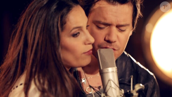 Brice Conrad et Elisa Tovati - image du clip Désir Désir - extrait de l'album Les enfants du Top 50, attendu le 13 octobre 2014.