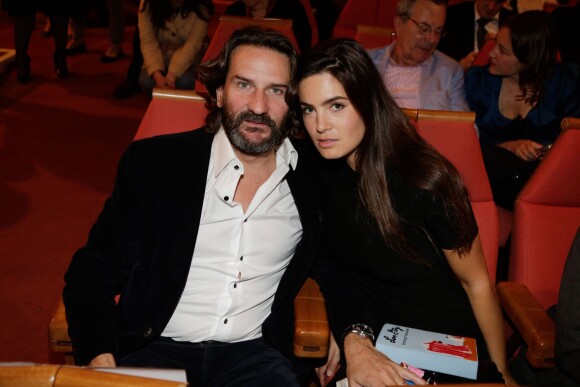 Frédéric Beigbeder et sa femme Lara Micheli  lors de l'hommage à feu Alain Resnais - qui a reçu le Carrosse d'or, durant la Quinzaine des réalisateurs, dans le cadre du Festival de Cannes le 15 mai 2014