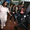 Arrivée de Kim Kardashian et sa fille North, nounou et assistantes à l'aéroport de Roissy le 18 mai 2014