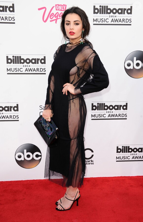 Charli XCX sur le tapis rouge des Billboard Music Awards à Las Vegas, le 18 mai 2014.