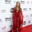 Jennifer Lopez sur le tapis rouge des Billboard Music Awards à Las Vegas, le 18 mai 2014.