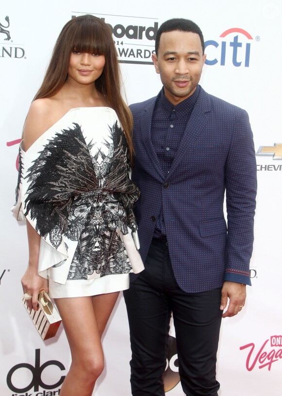 John Legend et Chrissy Teigen sur le tapis rouge des Billboard Music Awards à Las Vegas, le 18 mai 2014.
