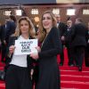 Lisa Azuelos et Julie Gayet - Montée des marches du film "Saint-Laurent" lors du 67e Festival du film de Cannes, le 17 mai 2014.