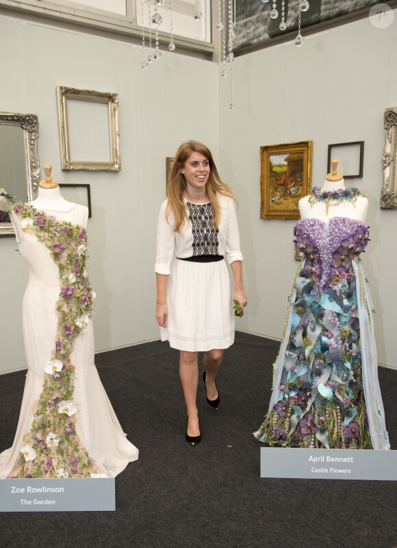 La princesse Beatrice d'York au Chelsea Flower Show le 19 mai 2014