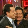Nicolas Sarkozy et Christian Clavier dans "Vivement Dimanche" en 2004. 