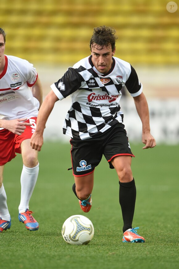 Fernando Alonso disputait avec le prince Albert de Monaco le World Stars Football Match au stade Louis II de Monaco, le 20 mai 2014