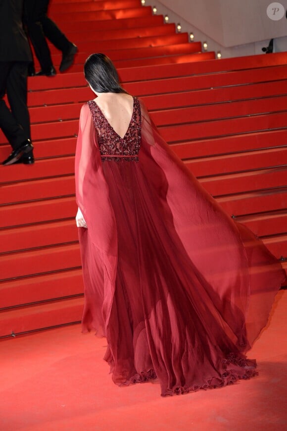 Festival de Cannes 2014 : Eva Green, toujours théâtrale et ensorcelante lors des montées des marches