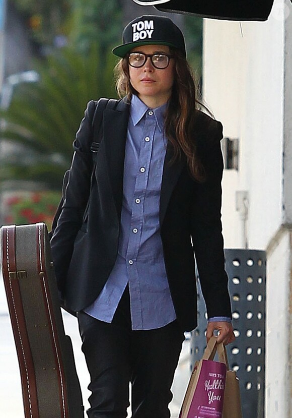 Exclusif - Ellen Page fait du shopping à "Whole Foods" à West Hollywood, le 23 mai 2014