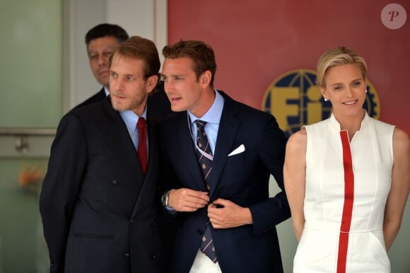 Andrea et Pierre Casiraghi derrière la princesse Charlene au Grand Prix de Monaco de F1, le 25 mai 2014