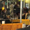 Charlize Theron et son compagnon Sean Penn vont dîner au restaurant avec des amis à Londres, le 26 mai 2014. 