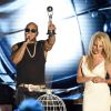 Flo Rida, Pamela Anderson - Cérémonie des World Music Awards au sporting de Monaco le 27 mai 2014.