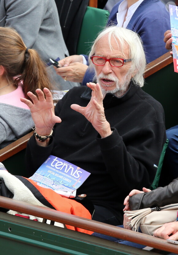 Pierre Richard à Roland-Garros lors du cinquième jour des Internationaux de France à Paris le 29 mai 2014