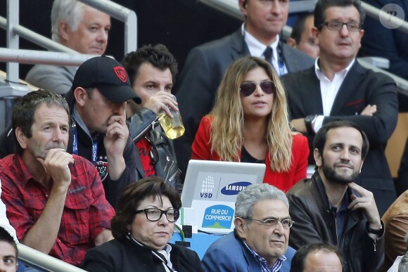 Michael Youn et Isabelle Funaro - Finale du Top 14 entre Toulon contre Castres (18-10) au Stade de France à Paris, le 31 mai 2014.