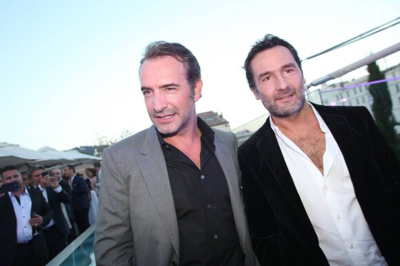 Exclusif - Gilles Lellouche, Jean Dujardin - Soirée de Gala caritative au profit de l'association "Des Cantines Scolaires pour les Enfants du Sahel" à Cannes au Five Seas Hotel, le 31 mai 2014.