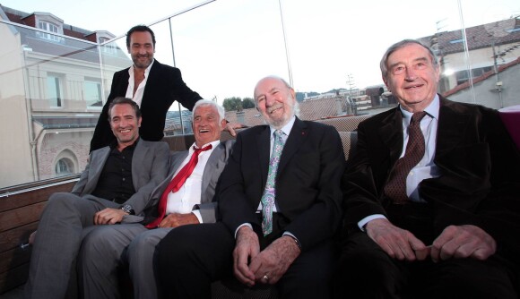 Exclusif - Gilles Lellouche, Jean Dujardin, Jean-Paul Belmondo, Jean-Pierre Marielle, Pierre Vernier - Soirée de Gala caritative au profit de l'association "Des Cantines Scolaires pour les Enfants du Sahel" à Cannes au Five Seas Hotel, le 31 mai 2014.