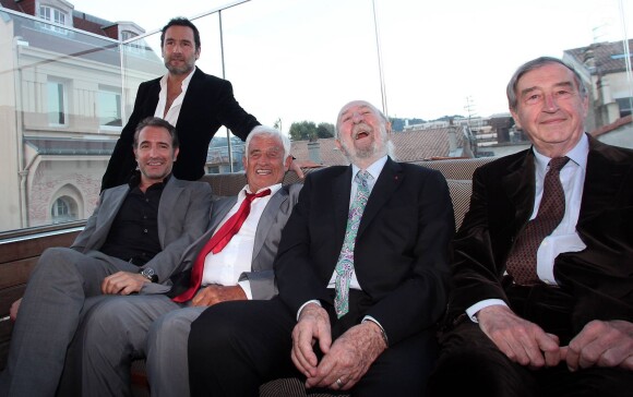 Exclusif - Gilles Lellouche, Jean Dujardin, Jean-Paul Belmondo, Jean-Pierre Marielle, Pierre Vernier - Soirée de Gala caritative au profit de l'association "Des Cantines Scolaires pour les Enfants du Sahel" à Cannes au Five Seas Hotel, le 31 mai 2014.