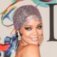 Rihanna, habillée d'une robe transparente Adam Selman, assiste aux CFDA Fashion Awards à l'Alice Tully Hall, au Lincoln Center. New York, le 2 juin 2014.