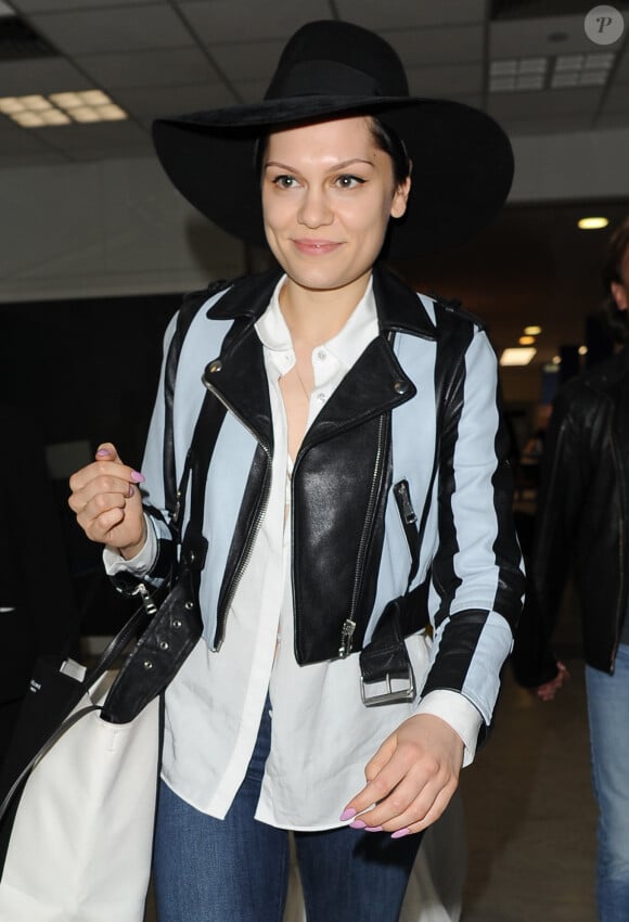 Jessie J à son arrivée à l'aéroport de Nice, le 22 mai 2014.