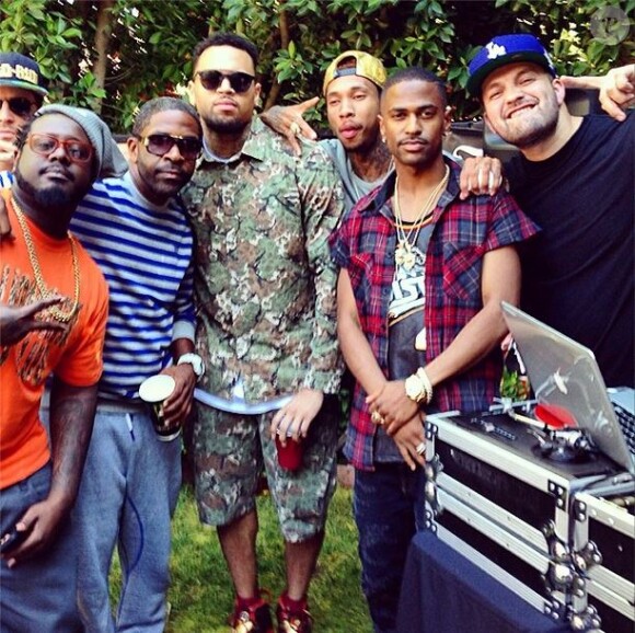 T-Pain, Fuzzy Fantabulous, Chris Brown, Tyga, Big Sean et DJ Sour Milk lors de la fête de bienvenue réservée à Chris Brown, organisée par sa petite amie Karrueche Tran. Los Angeles, le 5 juin 2014.
