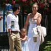 Jennifer Lopez et son ex mari Marc Anthony vont chercher leur fille Emme à l'école à Los Angeles, le 19 juin 2013.