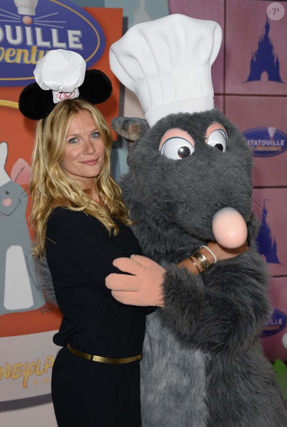 Sandrine Corman assiste en avant-première à l'inauguration de la nouvelle attraction Ratatouille, à Disneyland Paris, à Marne-la-Vallée, le 21 juin 2014.
