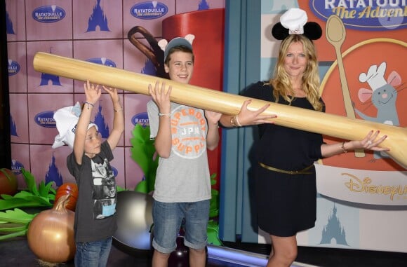 Sandrine Corman assiste en avant-première à l'inauguration de la nouvelle attraction Ratatouille, à Disneyland Paris, à Marne-la-Vallée, le 21 juin 2014.