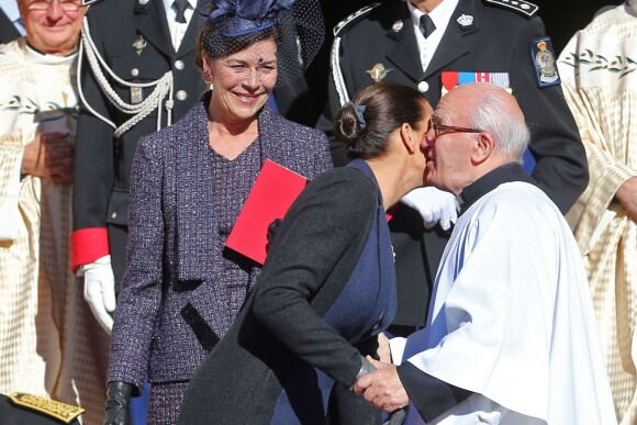 La princesse Caroline et la princesse Stéphanie de Monaco - La famille princière de Monaco à la sortie de la cathédrale lors de la fête nationale monégasque. Le 19 novembre 2014  Princely family of Monaco leaves the Cathedral of Monaco during the official ceremonies for the Monaco National Day at Cathedrale Notre-Dame-Immaculee de Monaco on November 19, 2014 in Monaco, Monaco19/11/2014 - Monaco