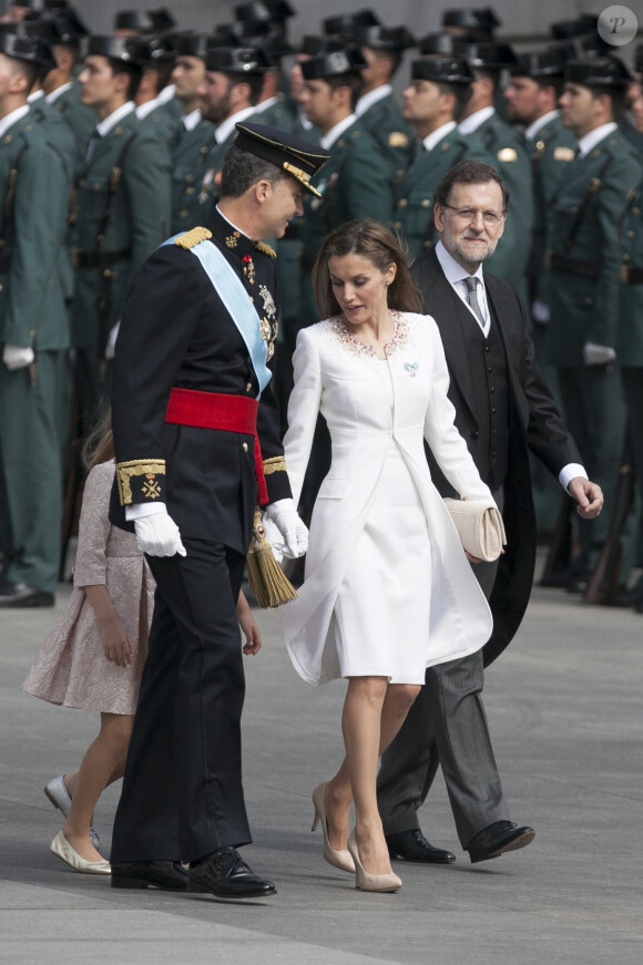 Le roi Felipe VI et la reine Letizia d'Espagne lors de la cérémonie de sa proclamation en tant que nouveau roi d'Espagne à Madrid le 19 juin 2014.