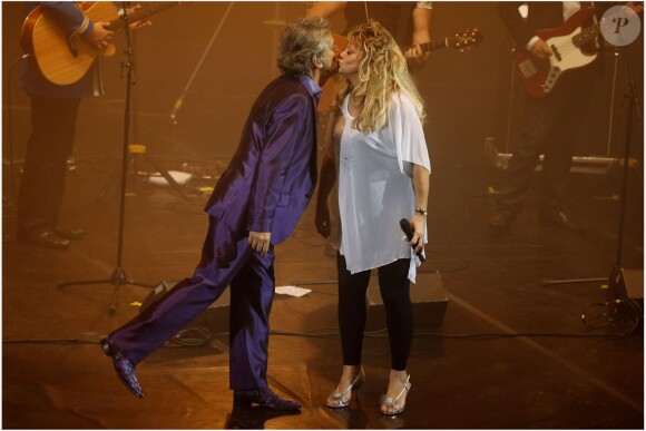 Peter et Sloane lors de l'avant-première du film "Stars 80" au Grand Rex, le 19 octobre 2012.