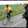 Le tournage du téléfilm La Dernière Echappée sur le cycliste Laurent Fignon, décédé le 31 août 2010 : Le réalisateur Fabien Onteniente et Youssef Hajdi