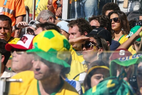 Bruna Marquezine, petite amie de Neymar, assiste au match Brésil contre Chili à Belo Horizonte city, le 28 juin 2014