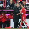 Ottmar Hitzfeld et Franck Ribéry après la victoire du Bayern Munich sur Karlsruhe à Munich, le 8 mars 2008