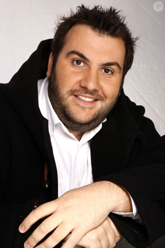 Laurent Ournac, premier fiancé de "Mon incroyagle fiancé" sur TF1. Portrait réalisé en 2012.