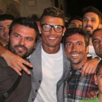 Cristiano Ronaldo : Vacances entre potes à Mykonos pour oublier le Mondial