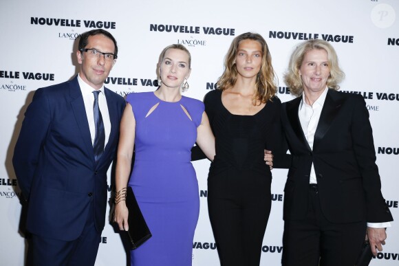 Nicolas Hieronimus, Kate Winslet, Daria Werbowy et Françoise Lehmann lors de la soirée "Nouvelle Vague by Lancôme" au Palais Brogniart à Paris, le 9 juillet 2014.