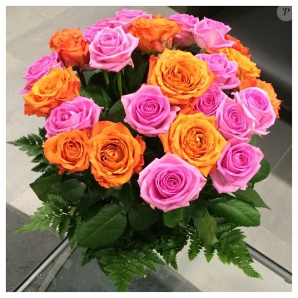 Serena Williams a reçu un bouquet de roses de la part de ses fans, photo publiée sur son compte Instagram le 2 juillet 2014 accompagné de la légende "j'adore mes fans"