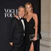 Mario Testino et Karlie Kloss lors du gala de la Vogue Paris Foundation au Palais Galliera à Paris, le 9 juillet 2014.