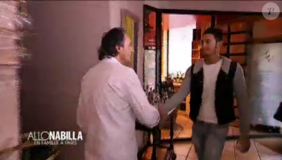 Tarek : première expérience en cuisine dans Allô Nabilla 2, sur NRJ 12, le lundi 14 juillet 2014