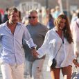  Rafael van der Vaart et sa compagne Sabia Engizek rentrent de leur apr&egrave;s-midi sur la plage de Pampelonne et se prom&egrave;nent sur le port &agrave; Saint-Tropez, le 15 juillet 2014. 