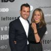 Justin Theroux et sa fiancée Jennifer Aniston lors d'une première The Leftovers à New York le 23 juin 2014.