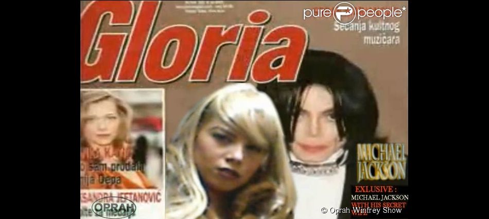 Joanna et Michael Jackson en couverture d&#039;un magazine, au début des années 2000.