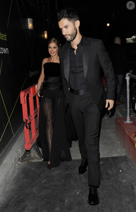 Cheryl Cole et son mari Jean-Bernard Fernandez-Versini sortant de la grande soirée organisée pour leur mariage au Library Club à Londres, le 21 juillet 2014.