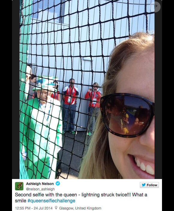 La reine Elizabeth II a photobombé les selfies des hockeyeuses australiennes aux Jeux du Commonwealth à Glasgow le 24 juillet 2014, premier jour de compétition. Twitter Ashleigh Nelson.