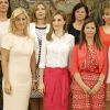 La reine Letizia d'Espagne en audience avec une délégation de l'association Fedune au palais de la Zarzuela à Madrid le 28 juillet 2014.