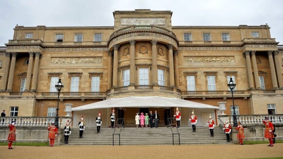 Elizabeth II : Gros scandale de corruption à Buckingham Palace