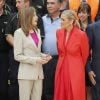 La reine Letizia d'Espagne lors de la réception, le 30 juillet 2014 au palais du Pardo, à Madrid, d'une délégation de représentants des services de sécurité ayant oeuvré lors des cérémonies d'intronisation le 19 juin 2014 et lors des jours précédents.