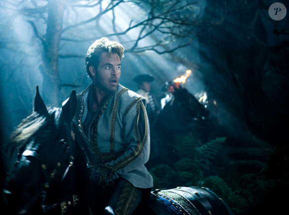 Chris Pine dans Into the Woods. (Crédit : Walt Disney Pictures)
