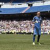Keylor Navas a étrenné son maillot du Real sur la pelouse de San Bernabeu. Le gardien de but costaricain, nouvelle recrue du Real Madrid, a été officiellement présenté à la presse et aux supporters merengue le 5 août 2014 à Santiago Bernabeu.